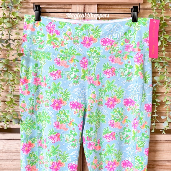 2022 Disney Parks x Lilly Pulitzer Collection Weekender Leggings NWT - Picture 3 of 5